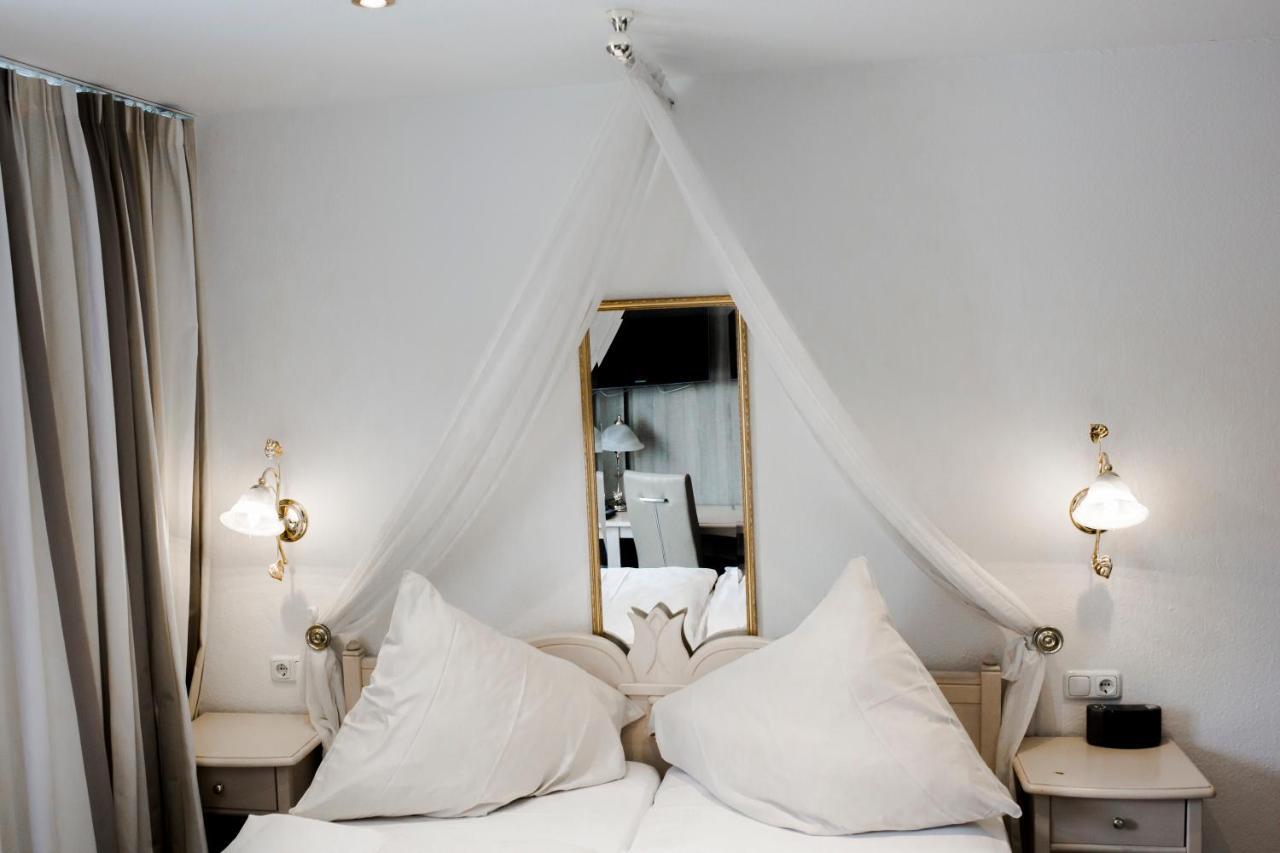 Bach Hotel Порта-Вестфалика Экстерьер фото