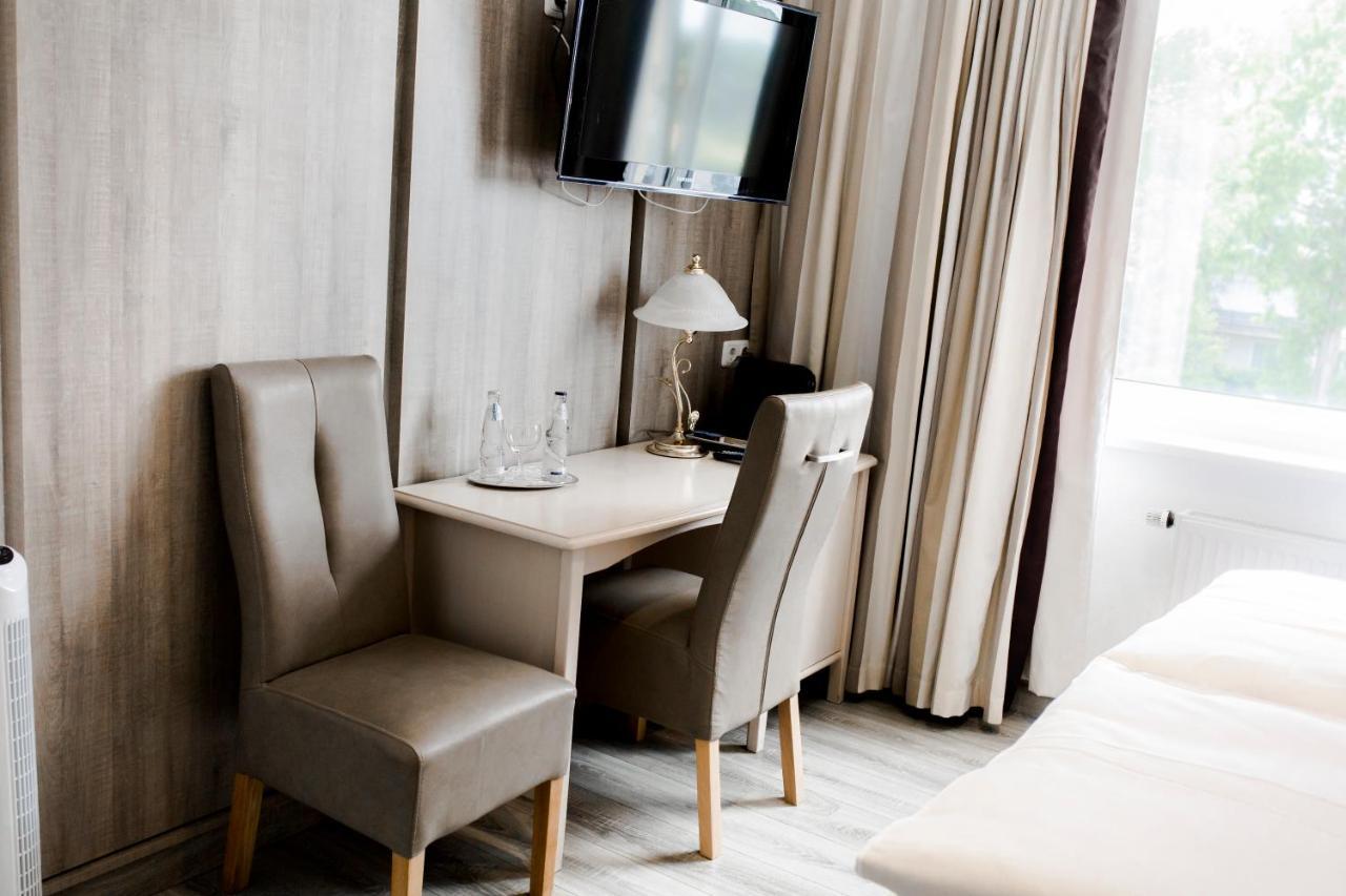 Bach Hotel Порта-Вестфалика Экстерьер фото