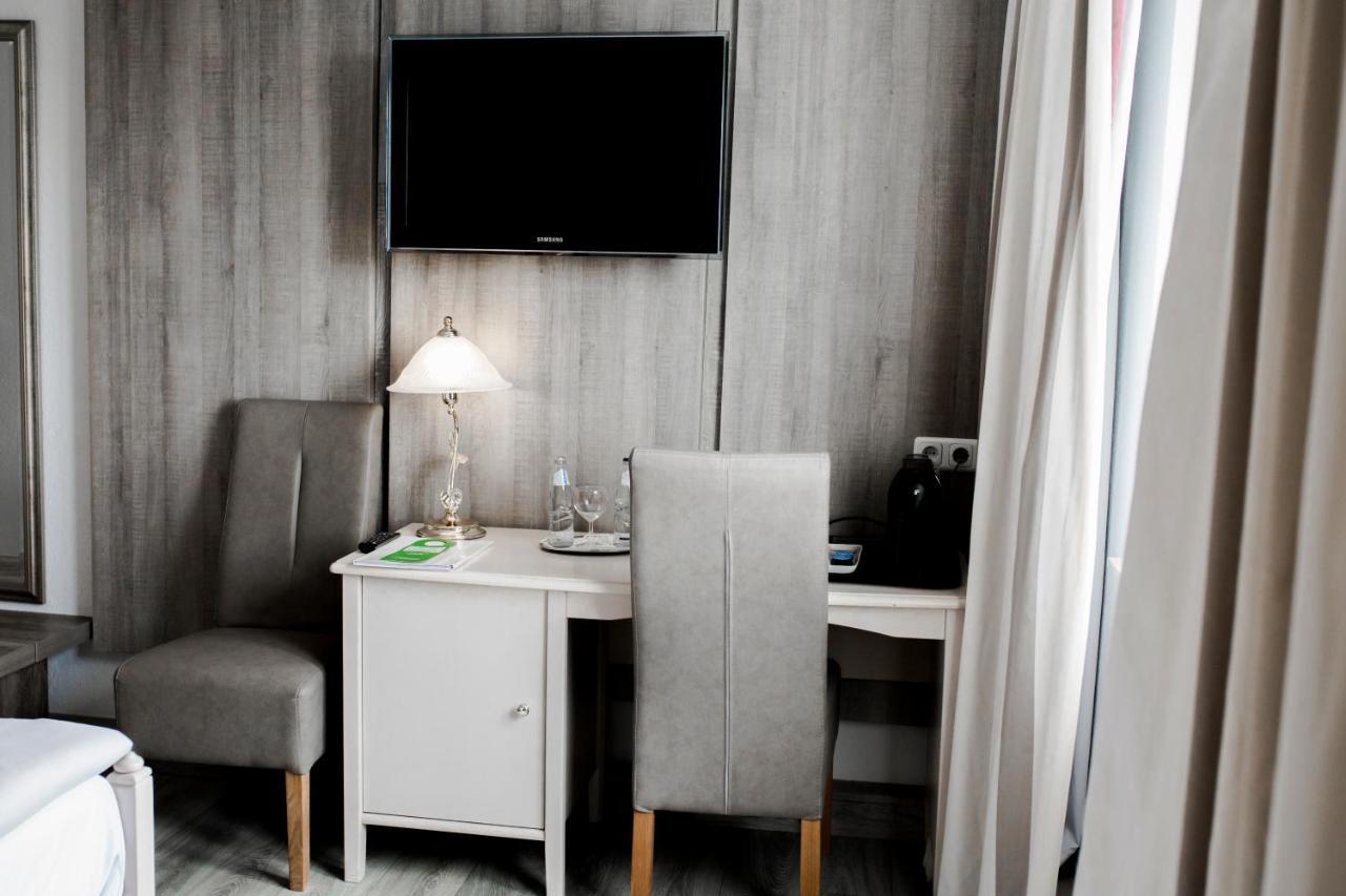 Bach Hotel Порта-Вестфалика Экстерьер фото