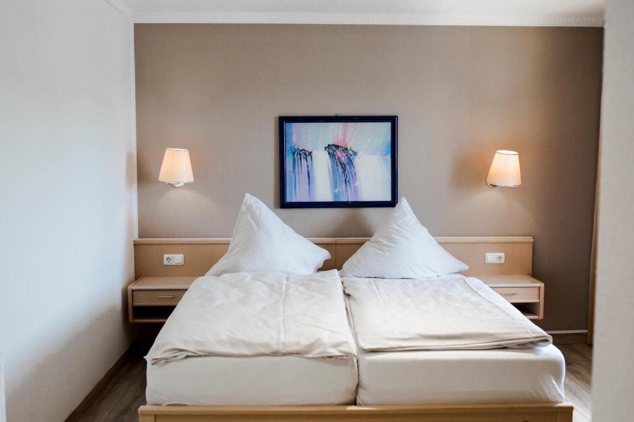 Bach Hotel Порта-Вестфалика Экстерьер фото