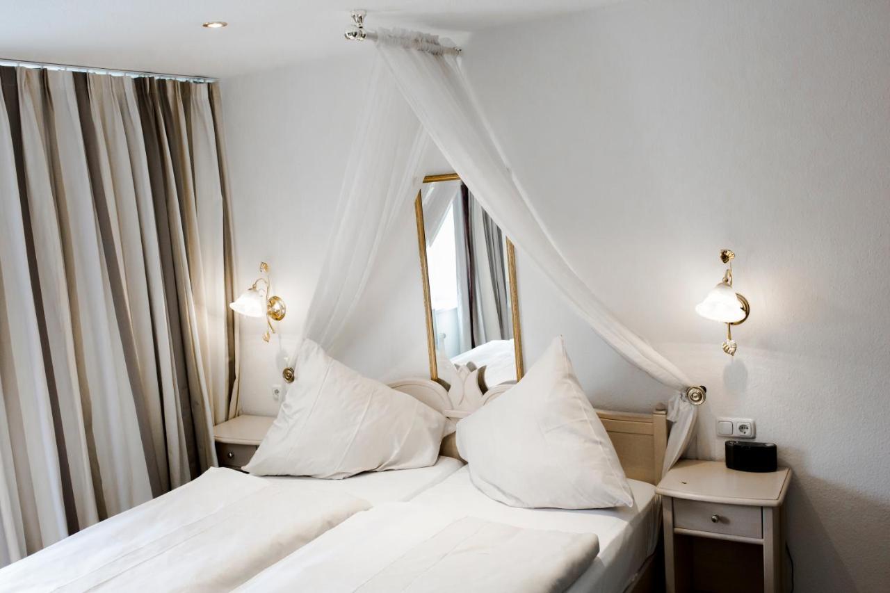 Bach Hotel Порта-Вестфалика Экстерьер фото
