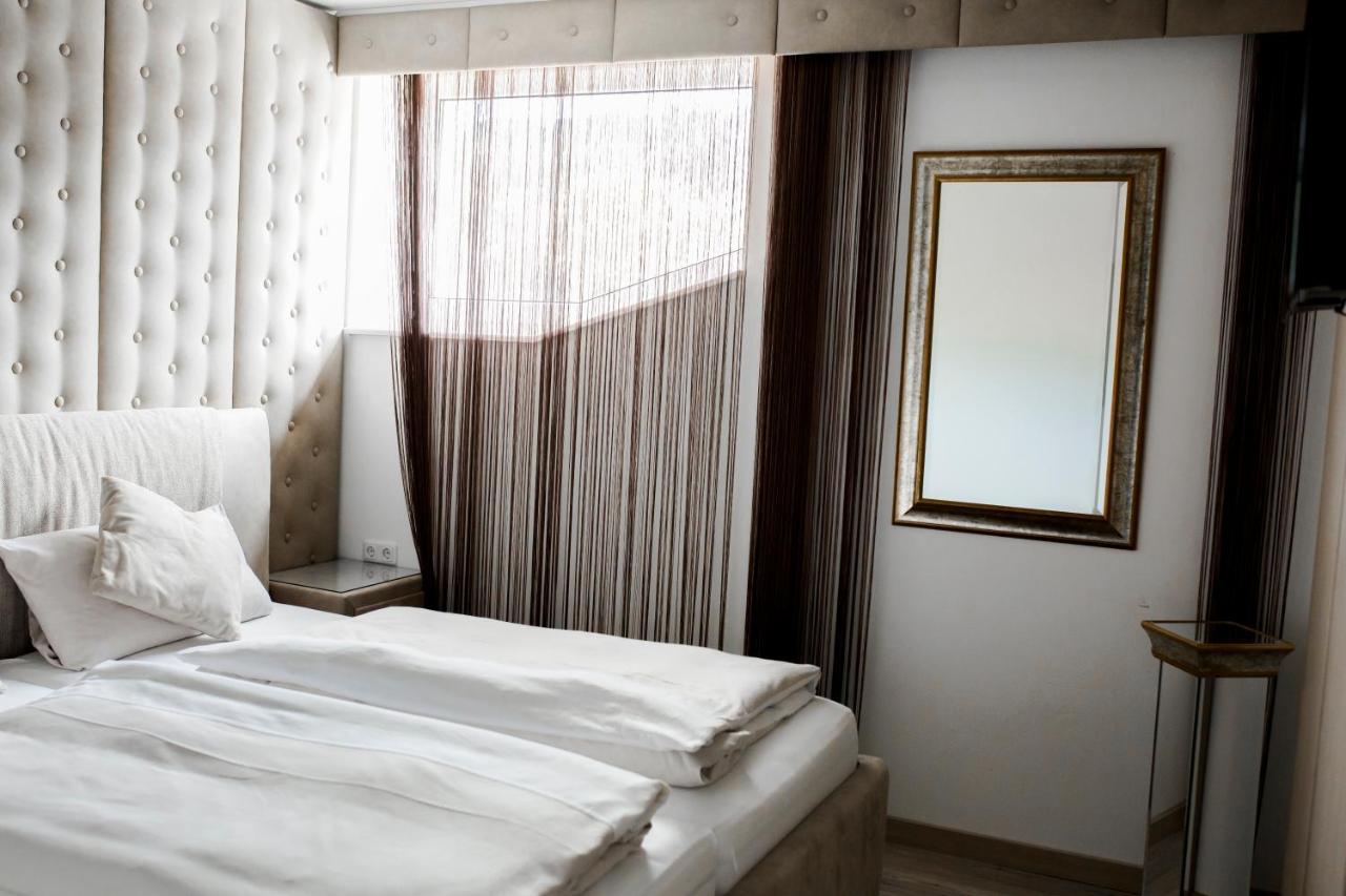 Bach Hotel Порта-Вестфалика Экстерьер фото