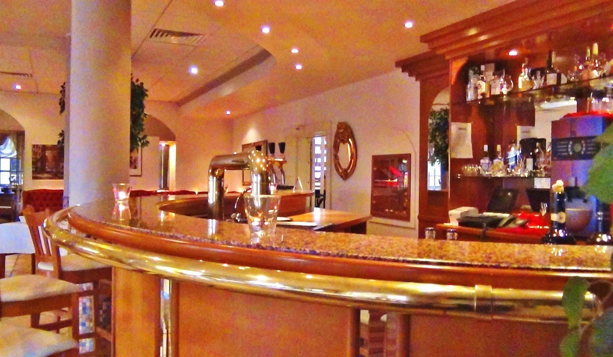 Bach Hotel Порта-Вестфалика Экстерьер фото